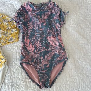 Girls short sleeve pink and blue swimsuit